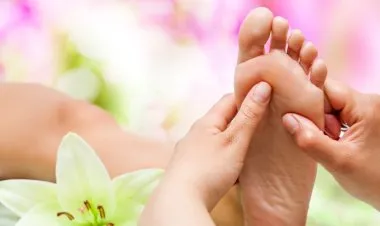 Fully Accredited Certification in Reflexology