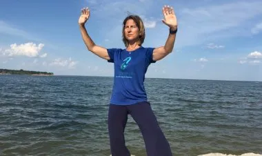 Easy 18 Qigong for Health and Stress Reduction