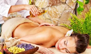 Aromatherapy For Massage Therapists Certificate Course